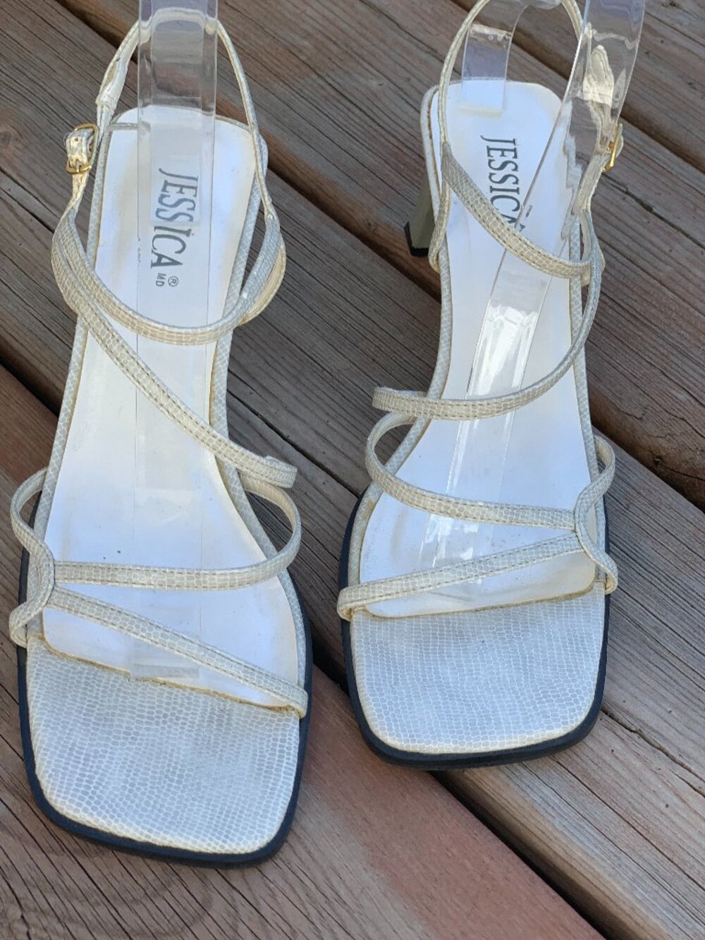 Vintage Square Toe Strappy Sandals 7 White Croc Embossed Mid Block Heel Y2K Shoe